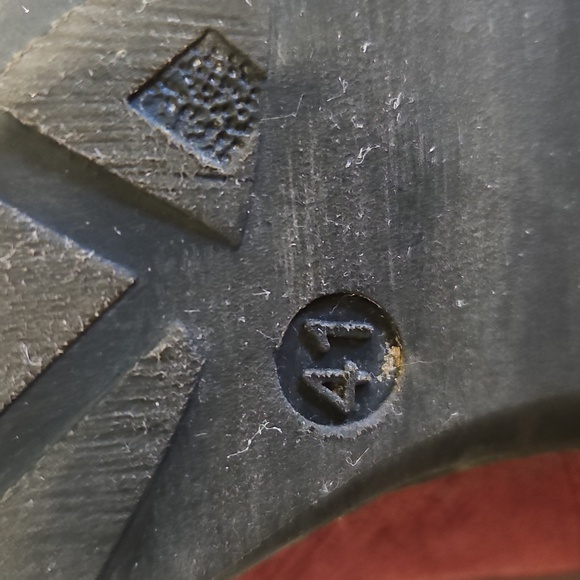 TAOS Shaka 2 Womens Ankle Boots - Picture 8 of 11